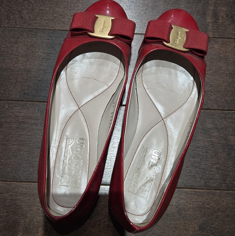 Salvatore Ferragamo Red Bow Flats